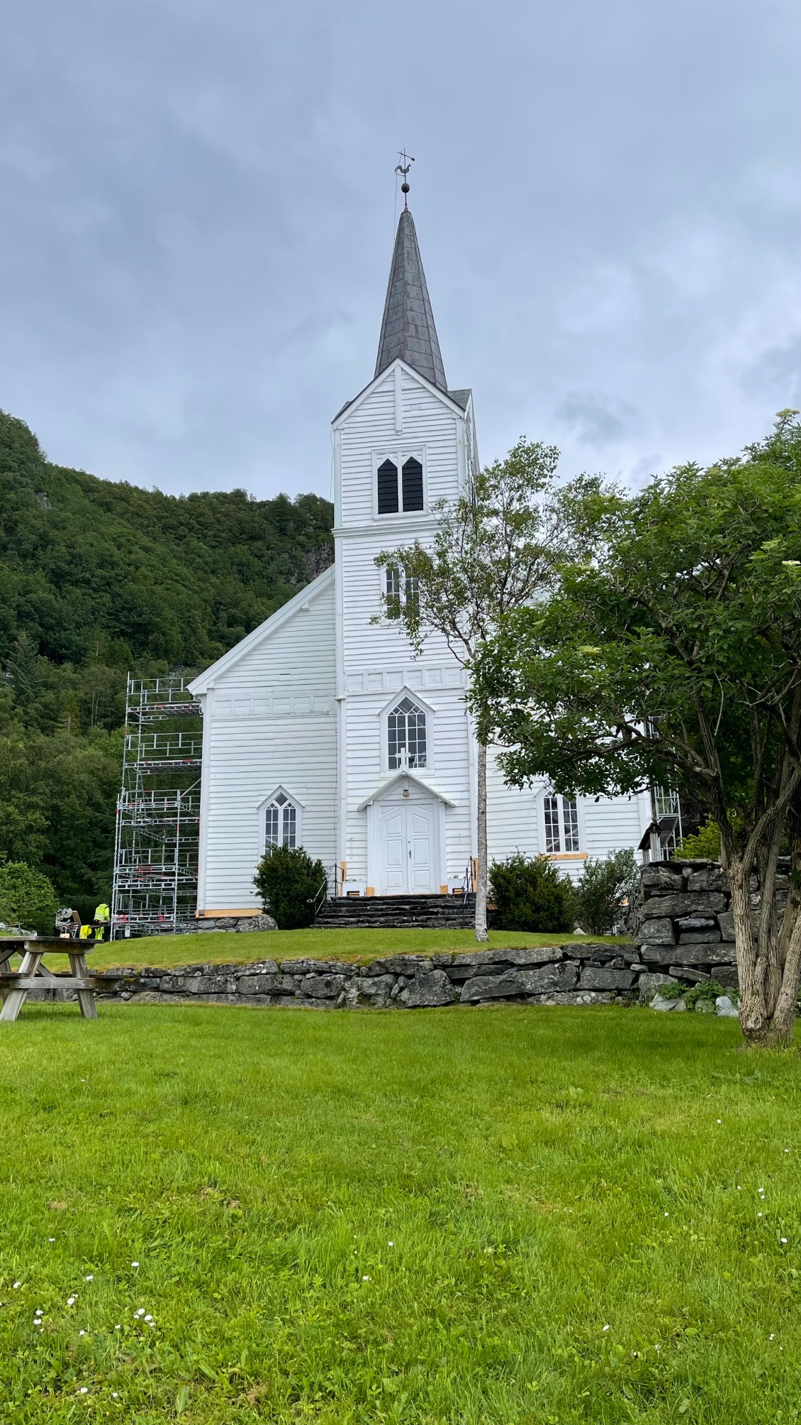 Son église construite en 1865