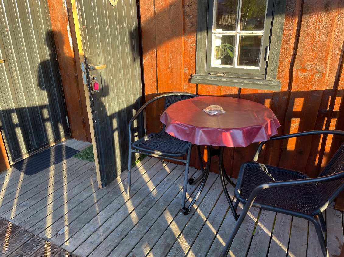 Petite terrasse de ma cabane.