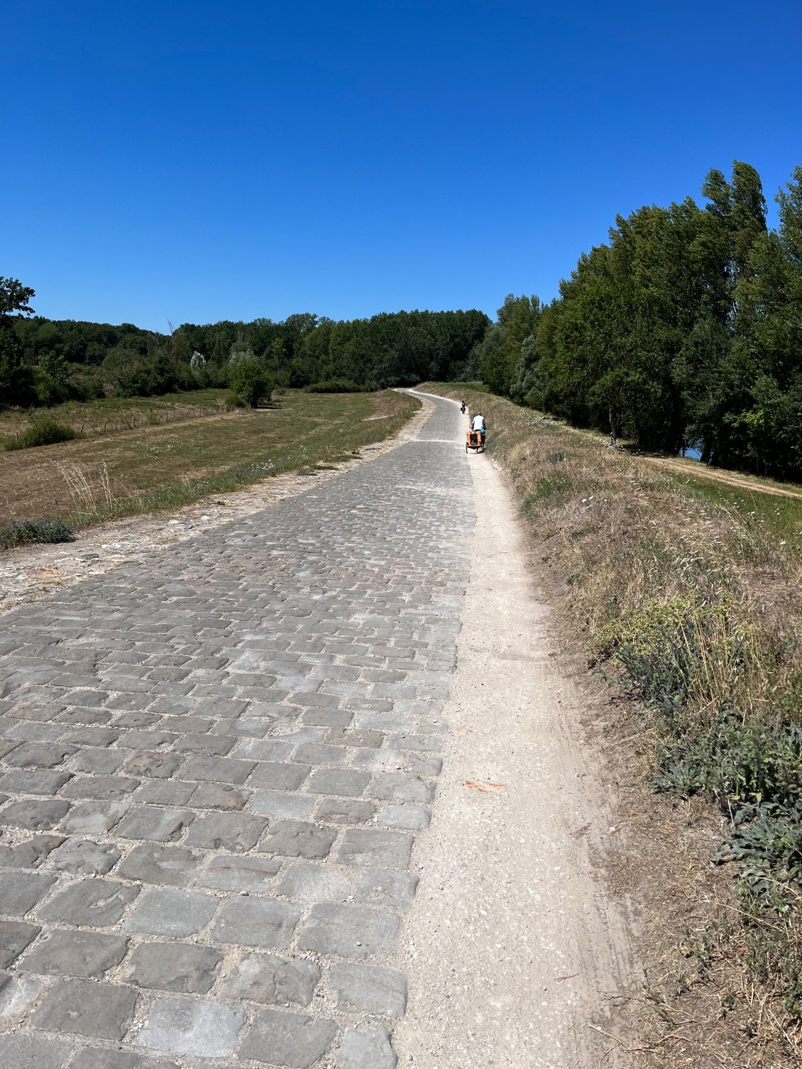 Ce n’est pas que dans le Nord qu’il y a des pavés…