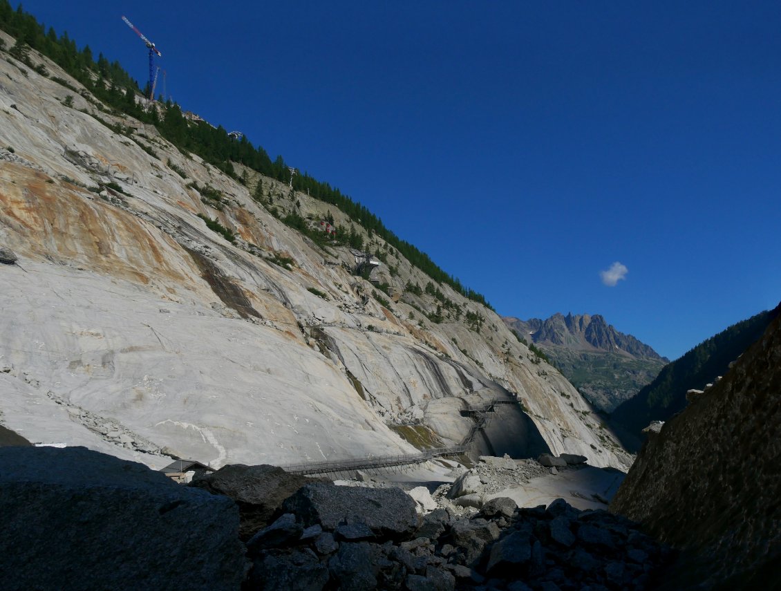 De Chamonix au refuge de la Charpoua par la Mer de Glace