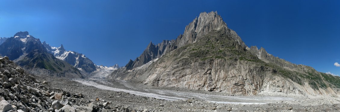 De Chamonix au refuge de la Charpoua par la Mer de Glace