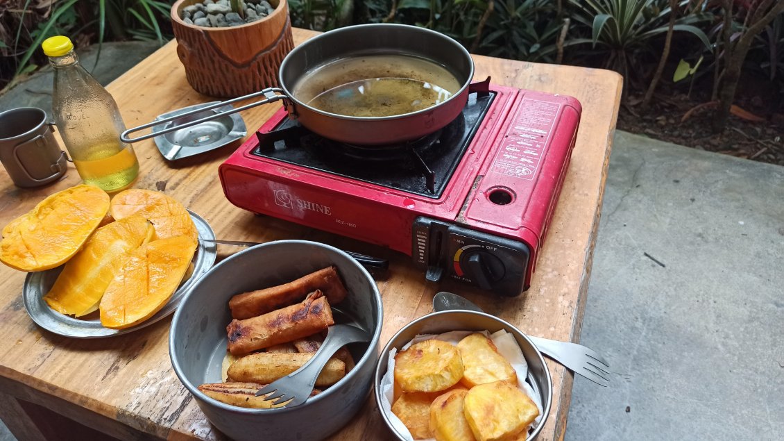 Mangues - Bananas turon - Patates douces frites