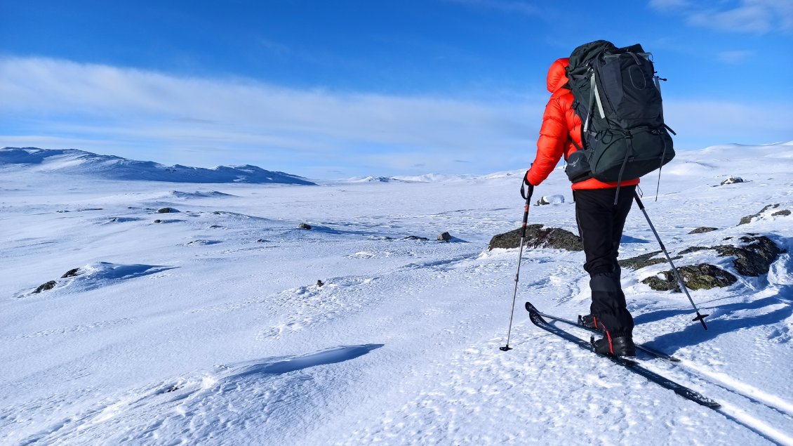 Jour 7. En avant, direction le premier grand lac de la journée à traverser.