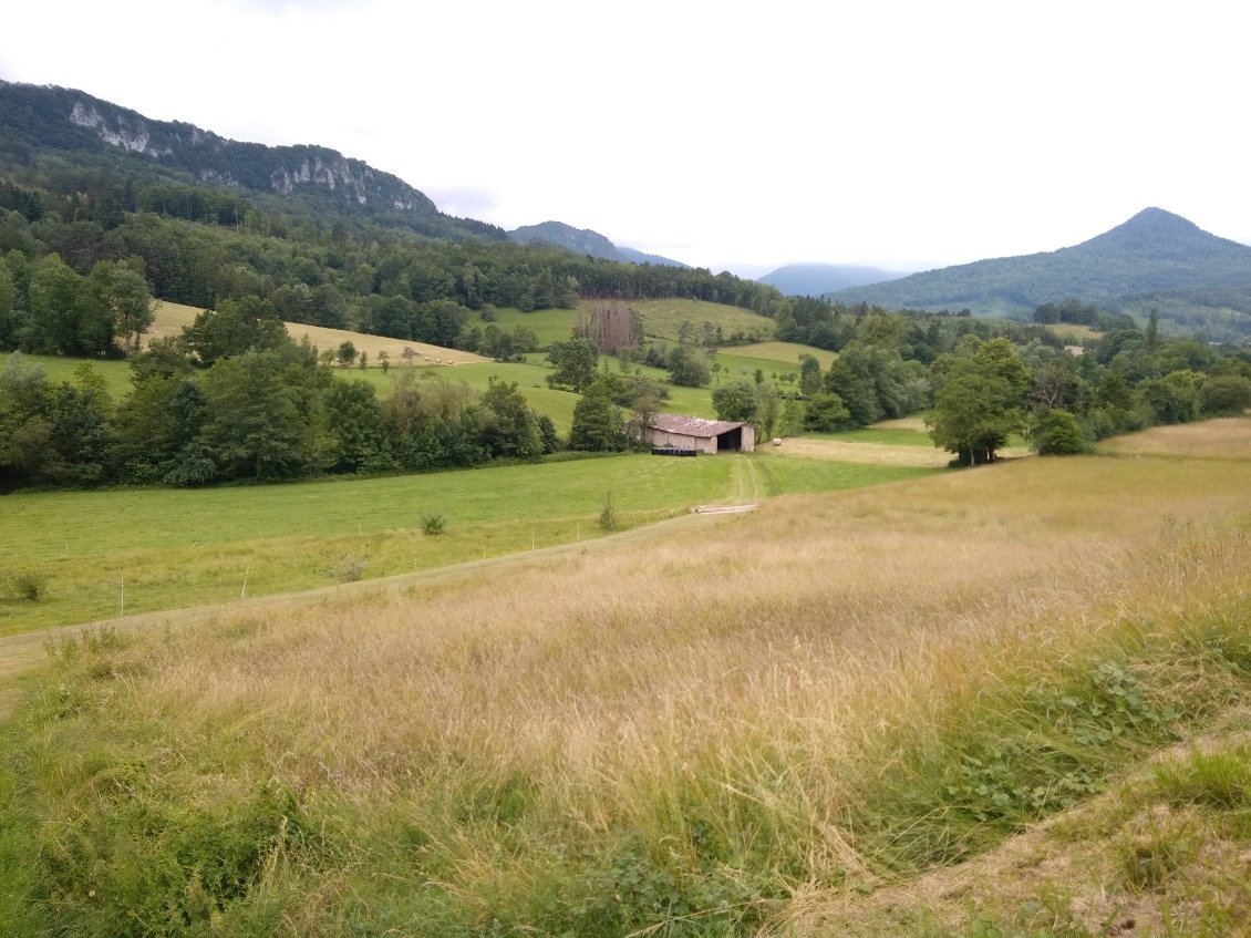 Paysage rural de la vallée de Bèlesta