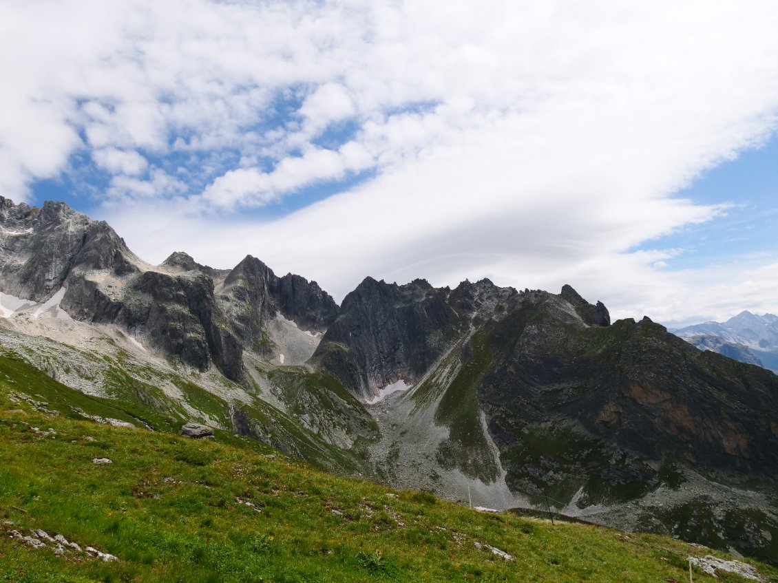 Vue vers le col de Leschaux