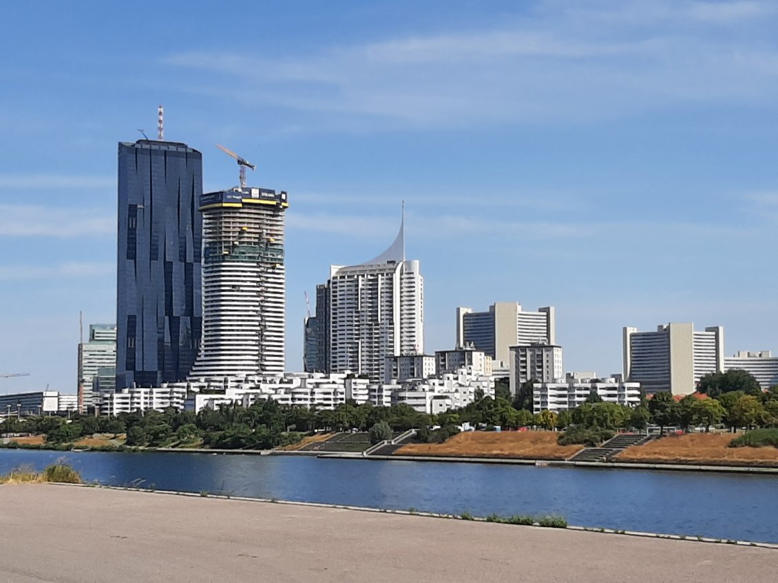 La ville moderne et ses buildings.