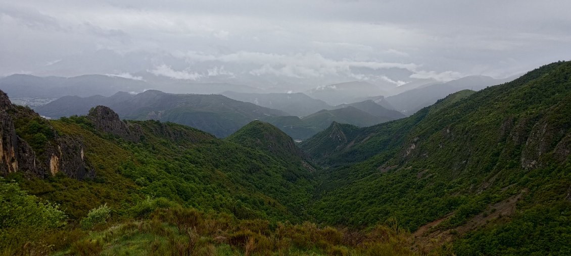 J11 - Belle descente humide du pied de la Bigue à Digne-Les-Bains