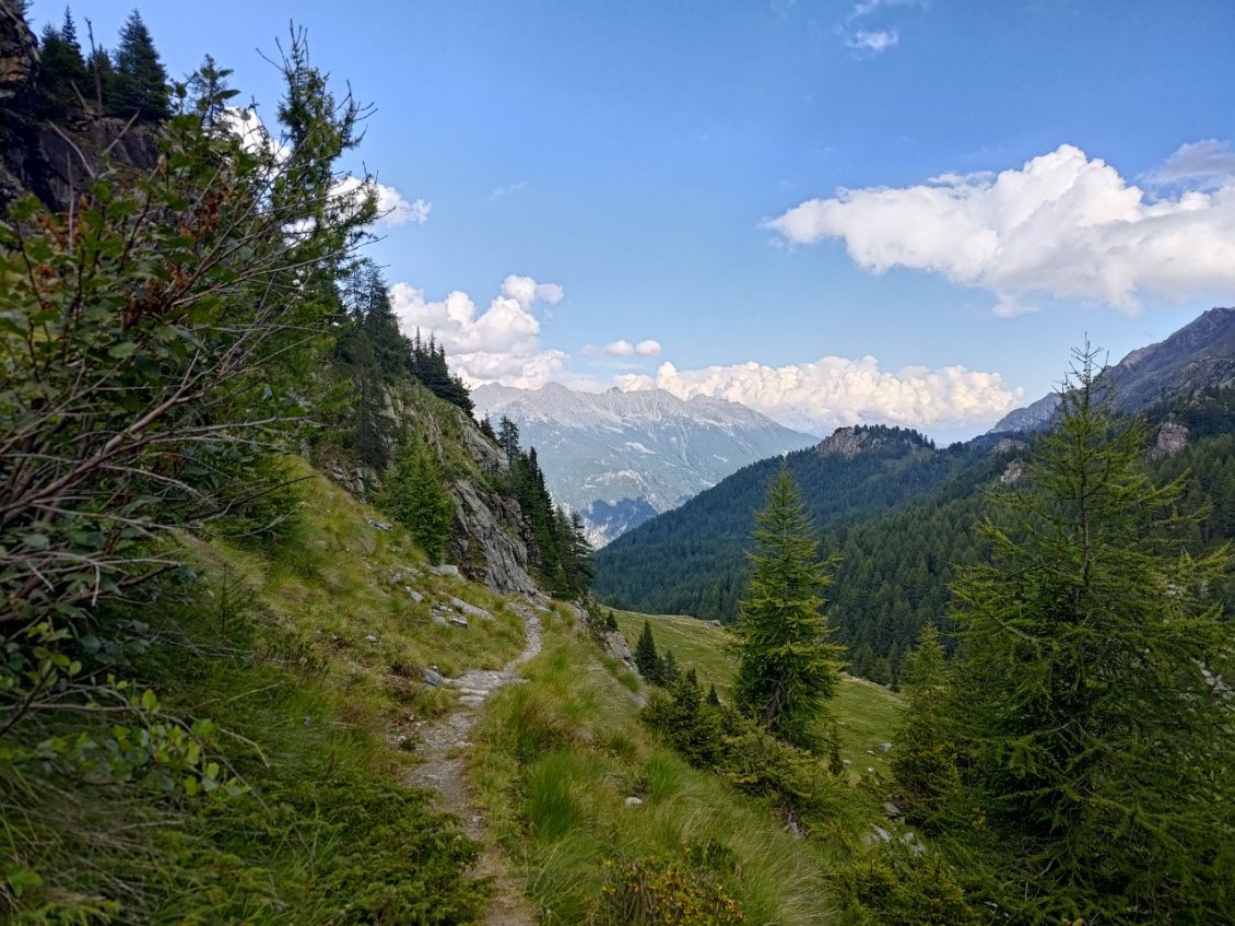 J90 - Dans la descente en direction de Poschiavo.