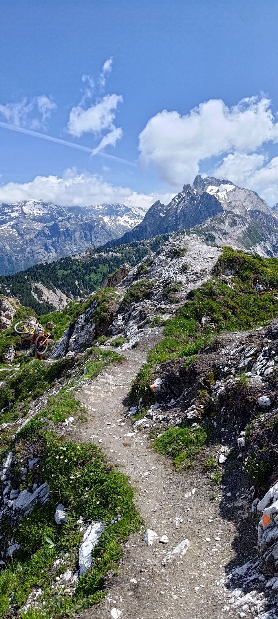 J40 - Dernier portage du jour avant le sommet de la Dent du Villard.