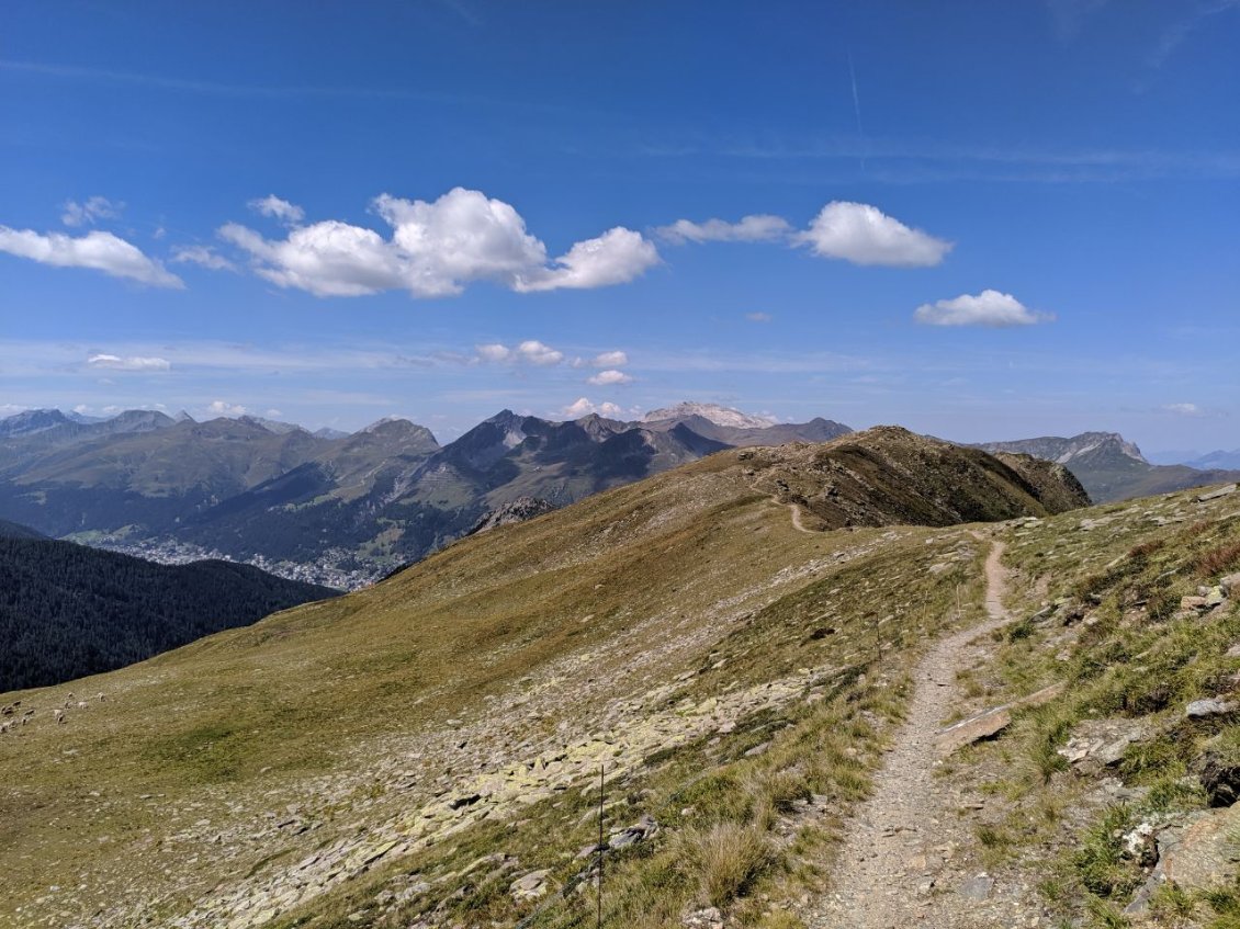 J97 - Début de la descente de "Pischa" sur Davos.