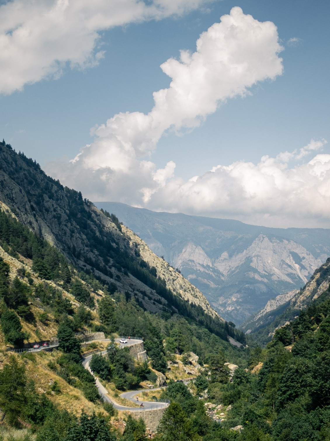 Col de la Lombarde, côté italien.