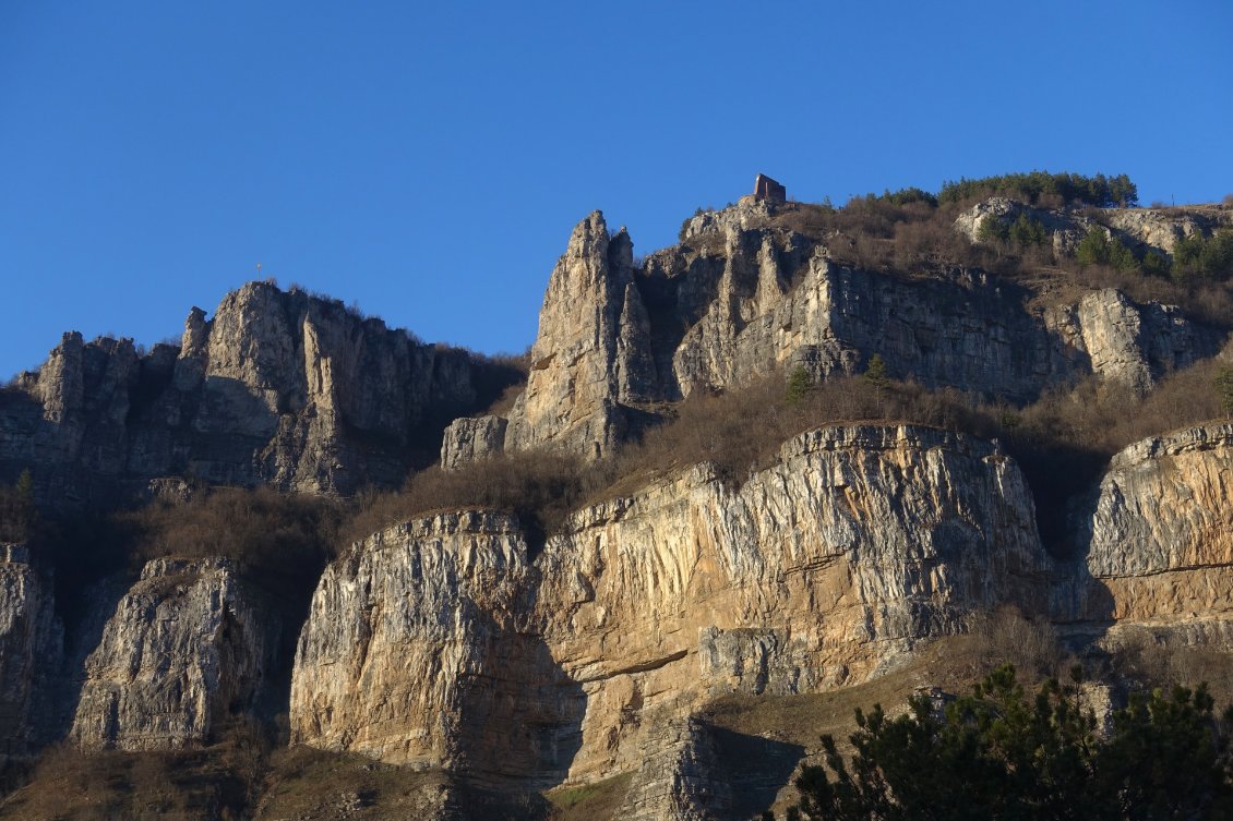 ...et ses falaises vues d'en bas