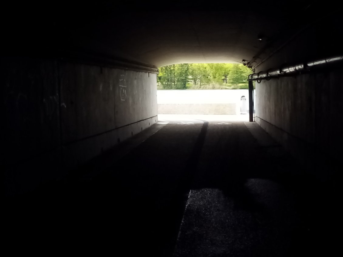 Et au bout du tunnel je vis la lumière... heu, la Via Rhôna.