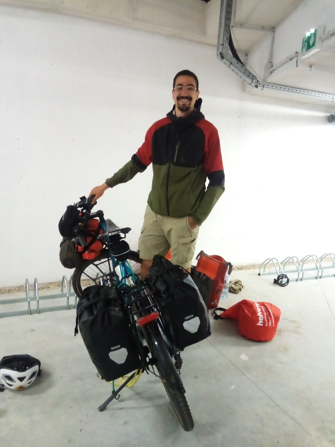 Raoul, jovial cycliste suisse.
Nous avons quitté l'auberge en même temps.