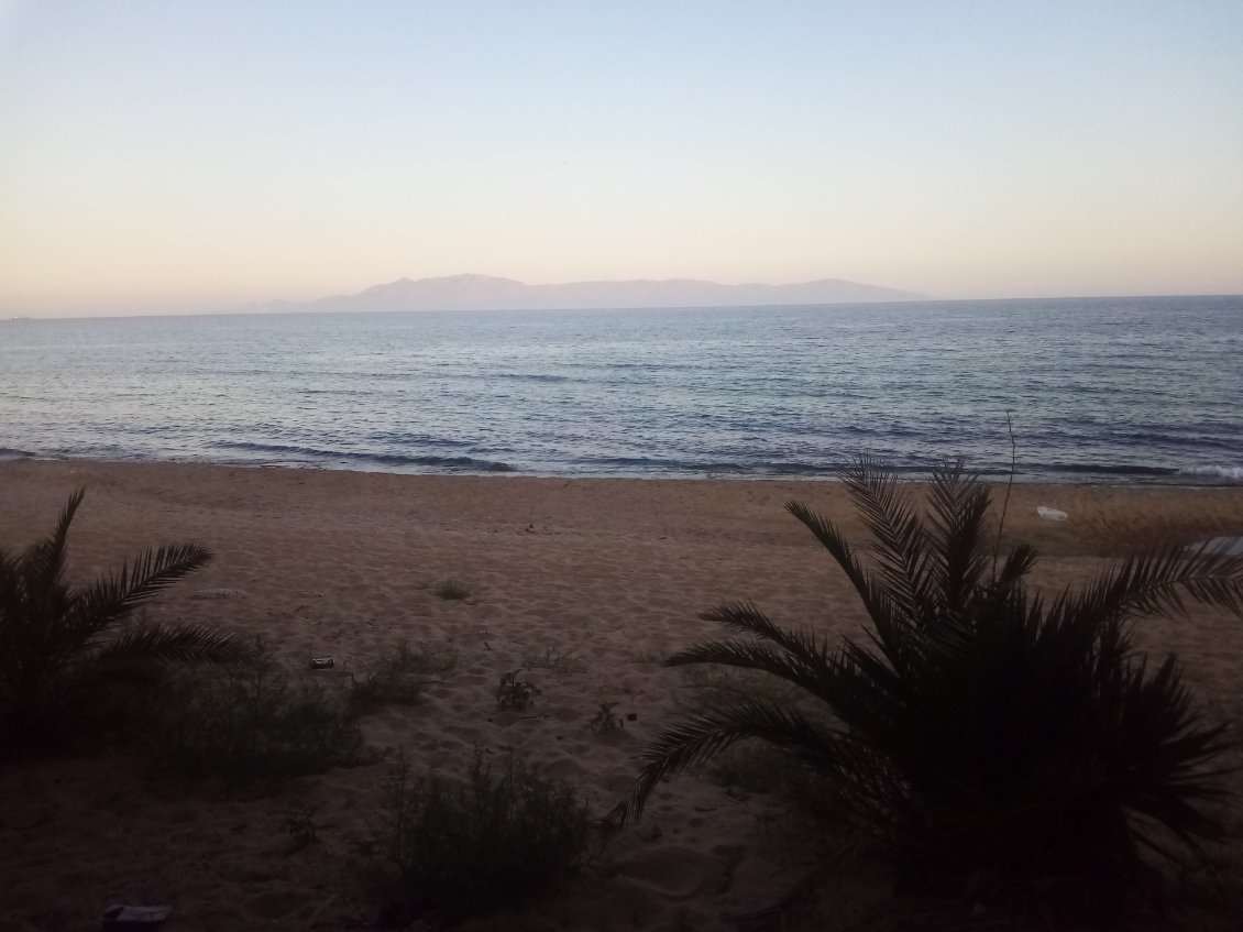 Fin de journée face à l'île Thasos.