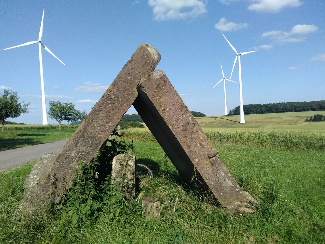 Les pierres plantées entre Allemagne et France.