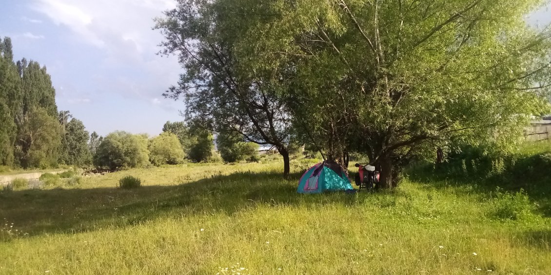 Je sais, je vous mets presque à chaque fois la photo du bivouac !