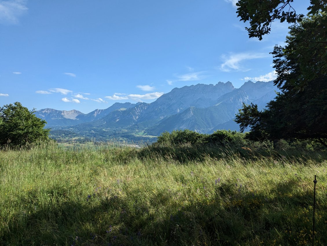 Le point de vue, une fois le bivouac trouvé offre cependant une belle récompense