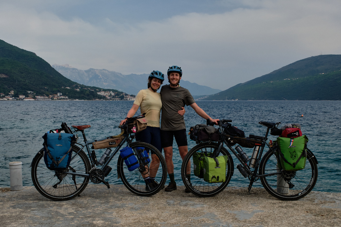 MONTENEGRO - C'est nous avec nos vélos