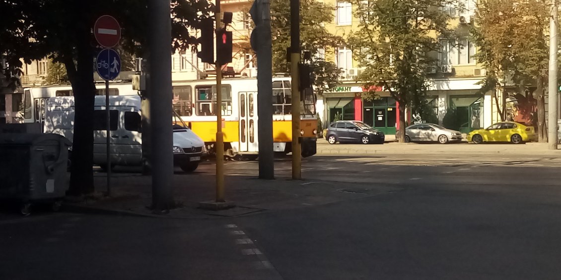 Une des anciennes rames de tramway de Sofia.