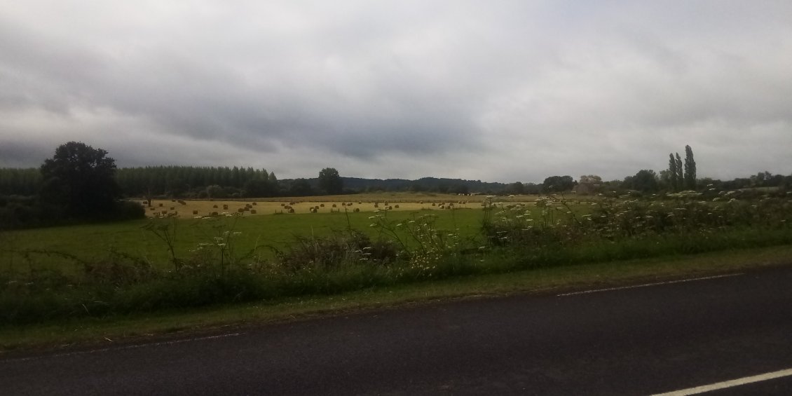 C'est bien couvert mais pas de pluie.