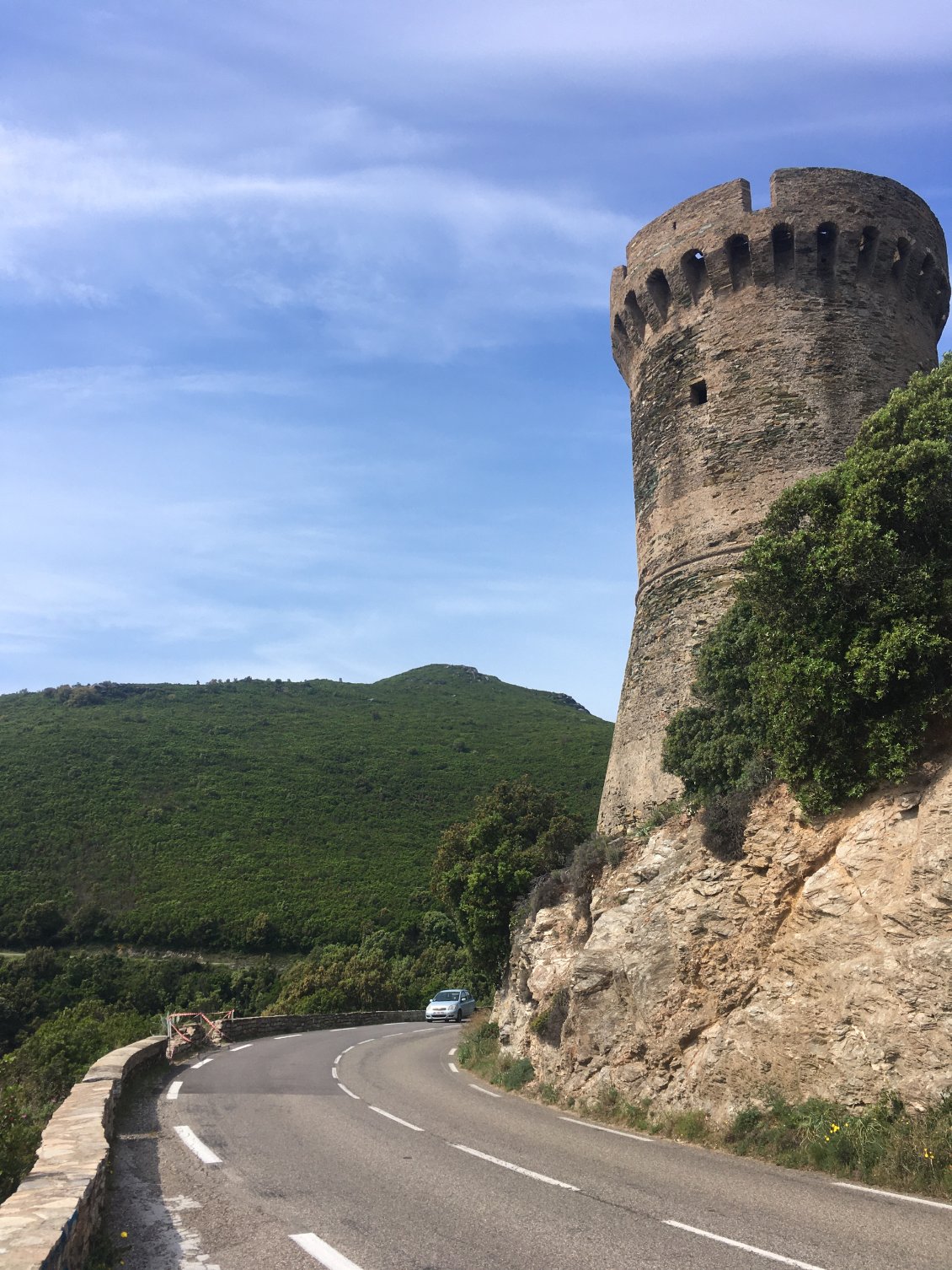 Les tours génoises veille sur la côte