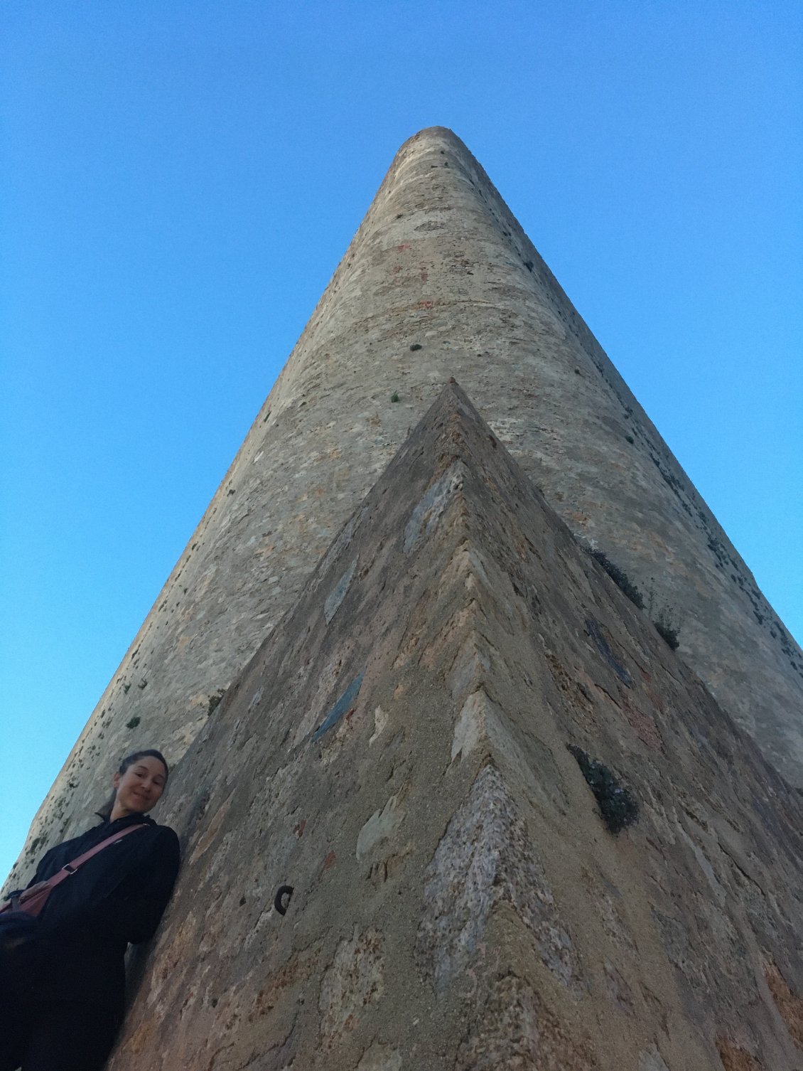 L'impressionnante citadelle, au moins 10 Sandrines de hauteur !