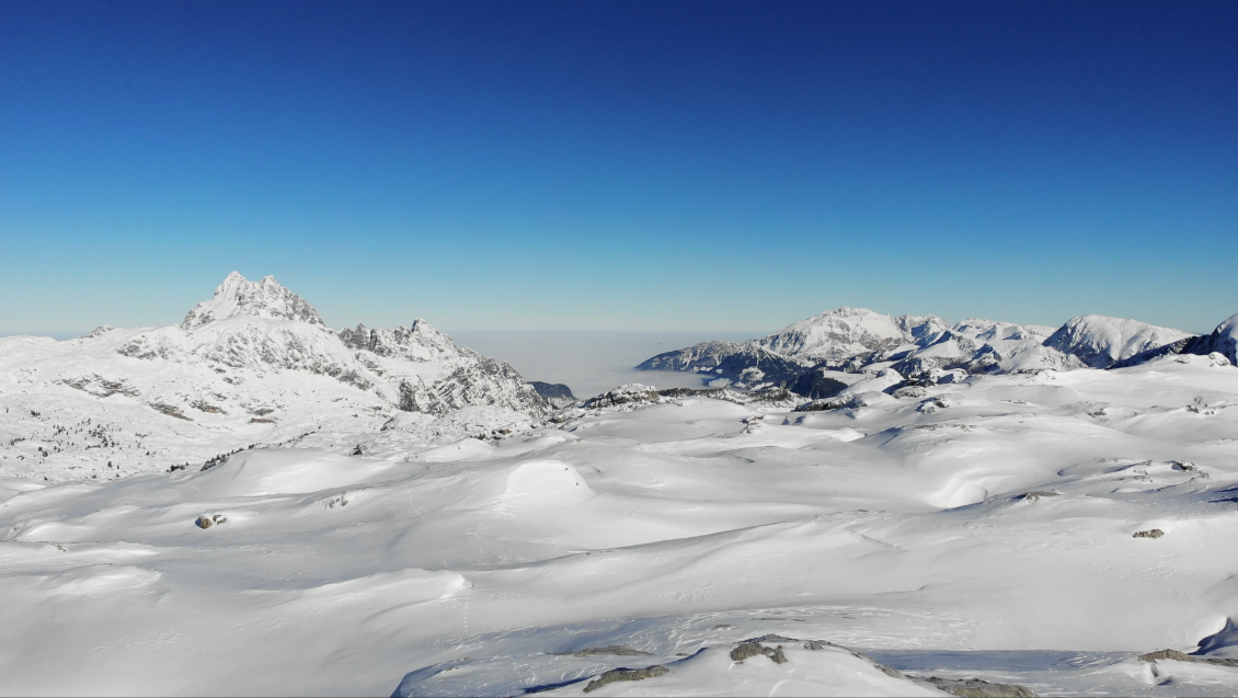 Dans le monde d’en haut. Première semaine en Autriche : la mer de nuages rythme notre quotidien.