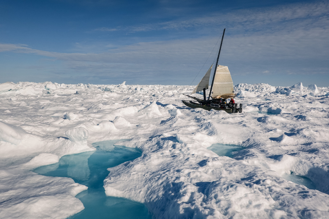 randonner-a-la-voile-en-arctique