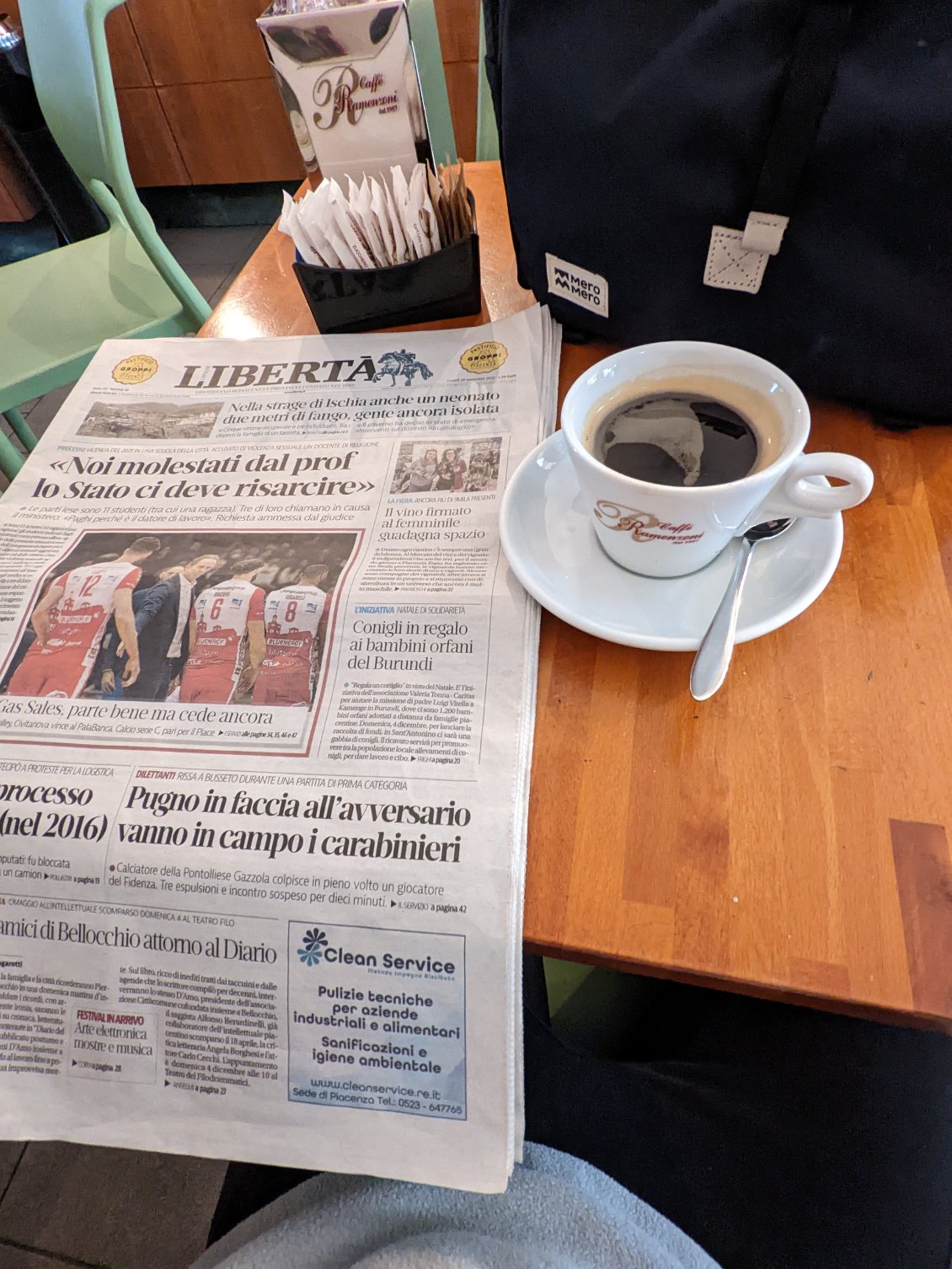 Un caffè, per favore !