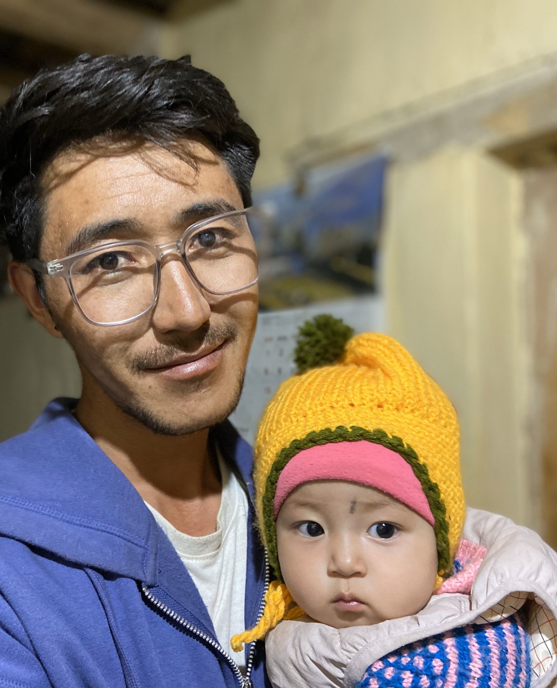 Tashi, et le bébé de la maison.