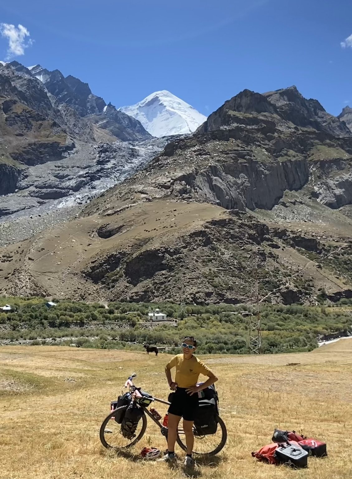 Ma foi, par ici c'est plutôt chouette! Avec la vue sur le Nun (7137m.)