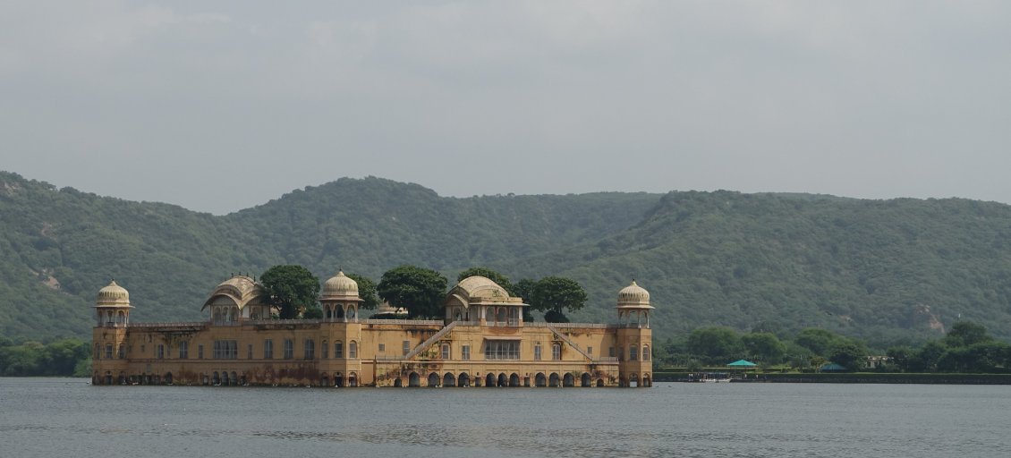 Le Jal Mahal,