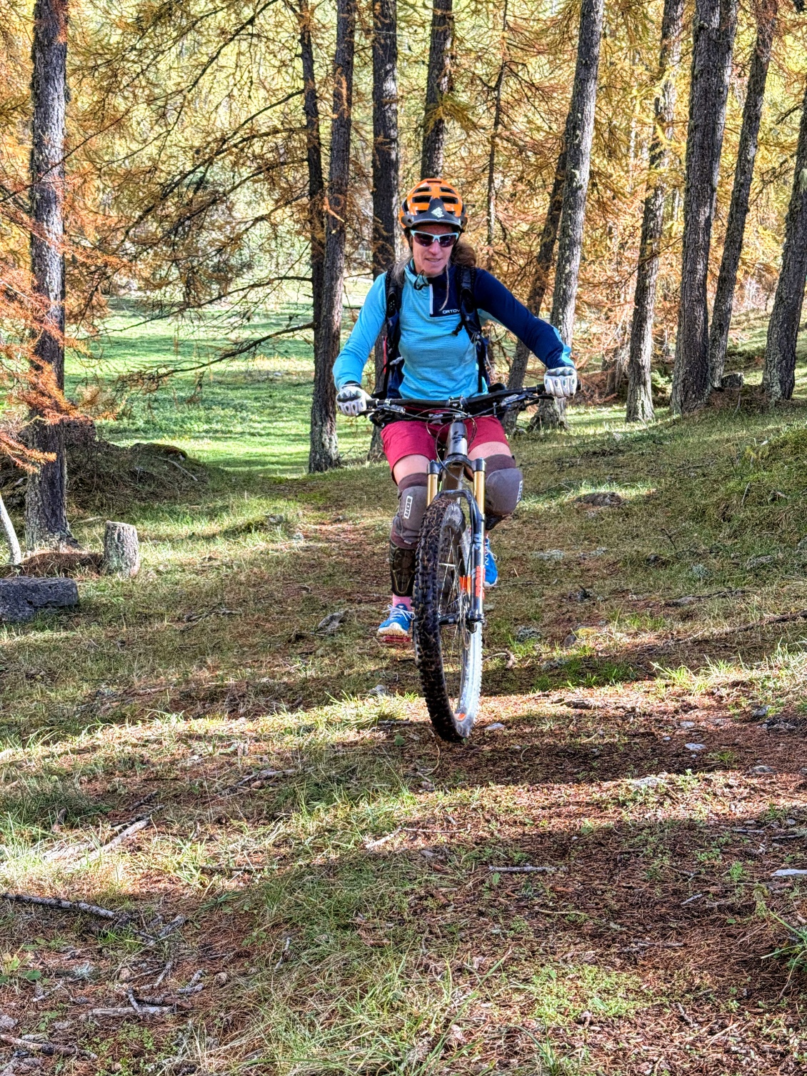 VTT automnal, le fond de l'air est frais et on supporte bien un mérinos manches longues (et des gants)