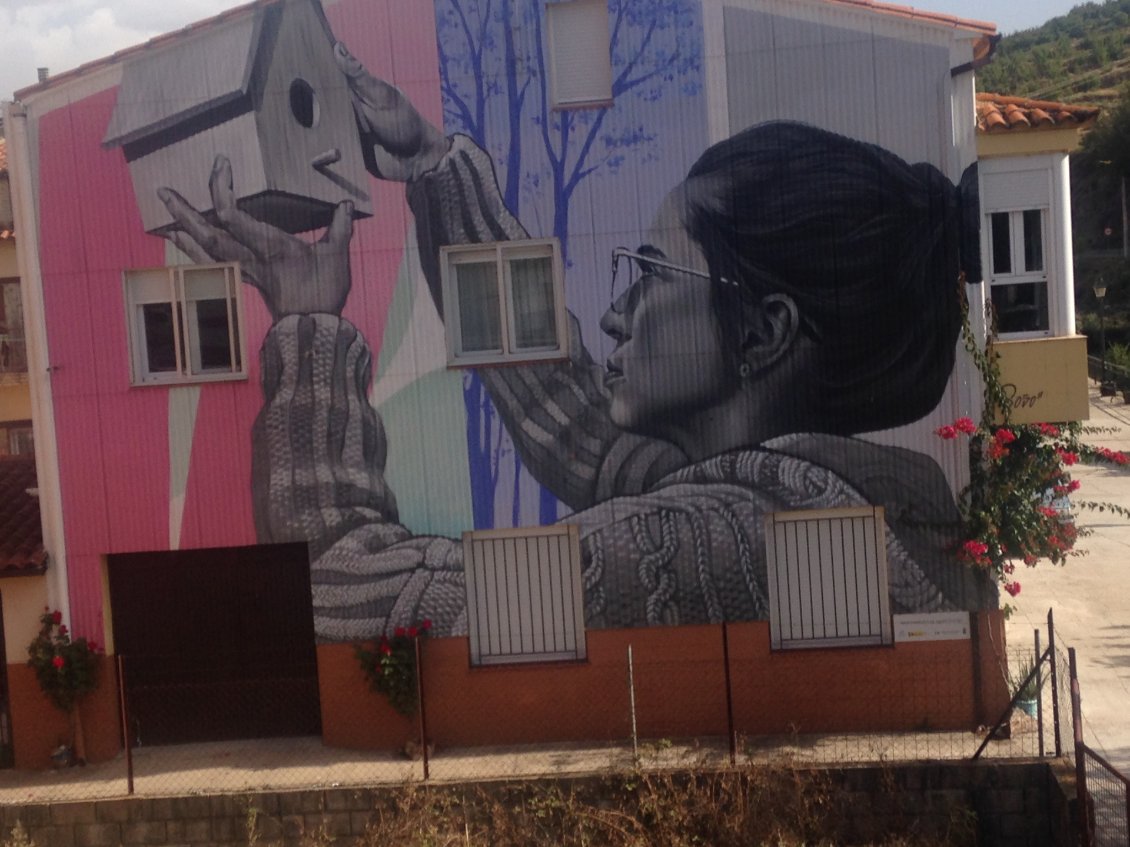 Une des multiples fresques murales de Navaconsejo