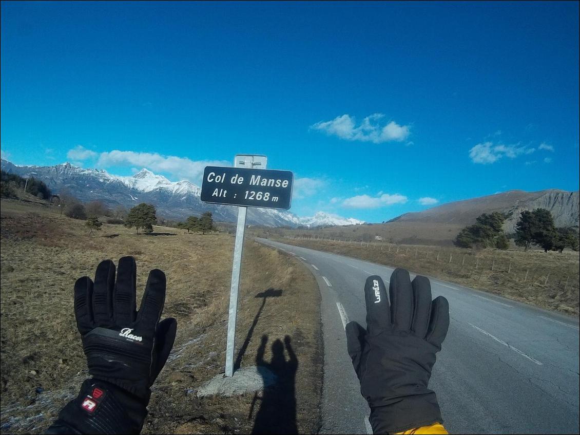 Prêt pour une descente bien fraîche (malgré le ciel bleu!)