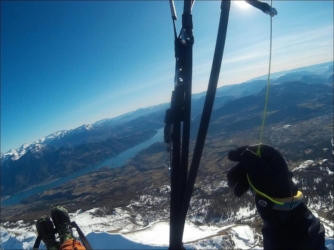 Plusieurs tests hivernaux en parapente où l'on est particulièrement sujet au froid (altitude + vent relatif permanent)