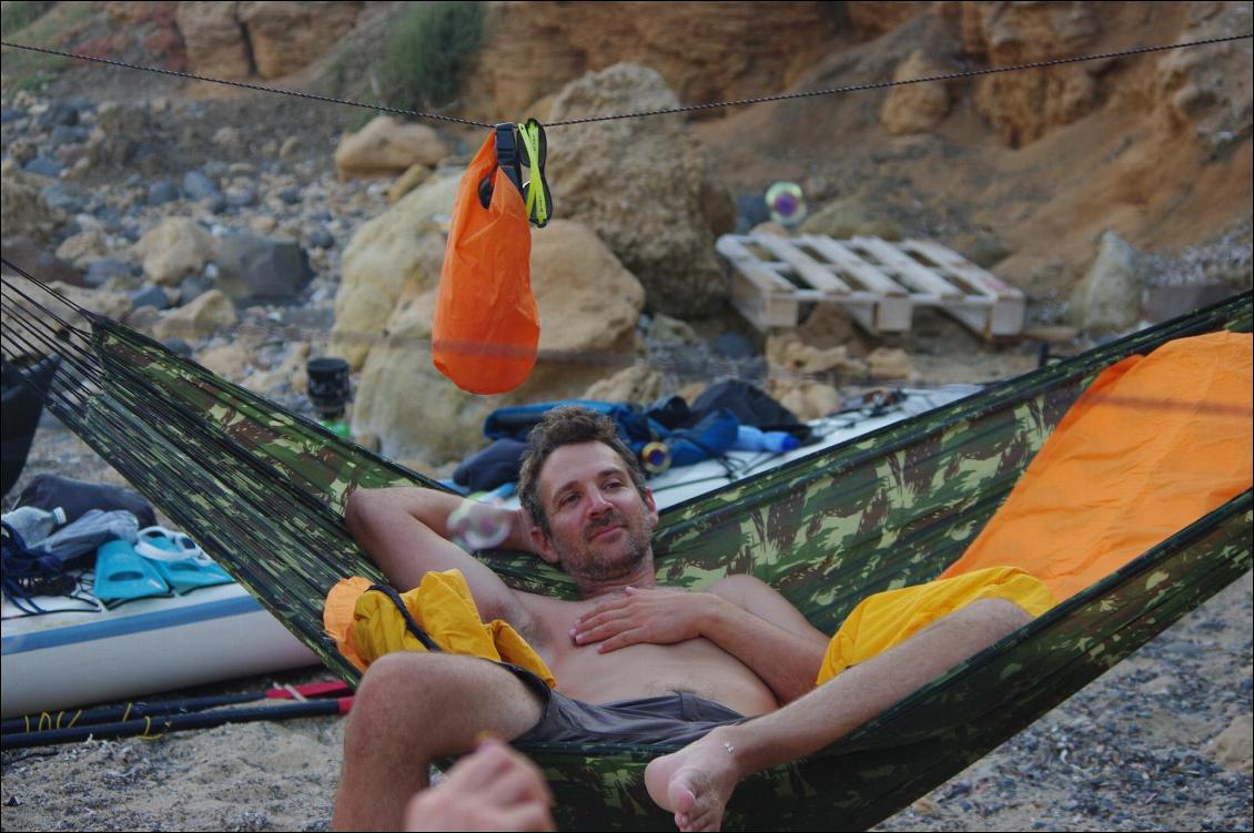 Bivouac en Sardaigne, le Evolite pas entièrement gonflé