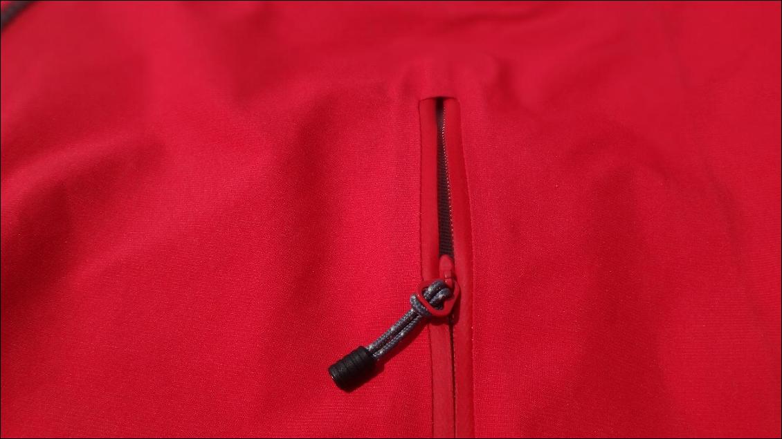 Petit zip Ykk étanche des poches