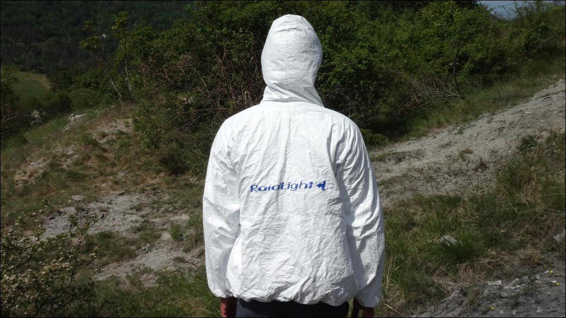 Veste Raidlight en tyvek