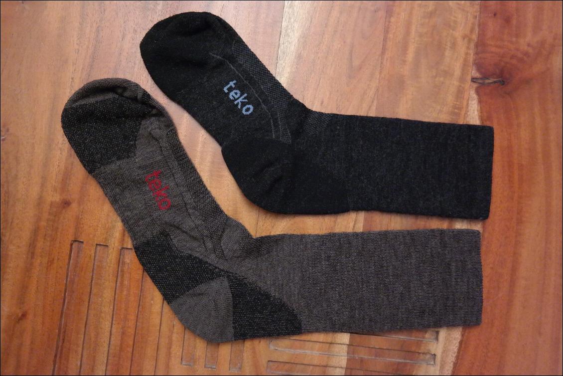 En haut : Taille S (chaussettes Femme) - En bas : Taille L (chaussettes Homme)