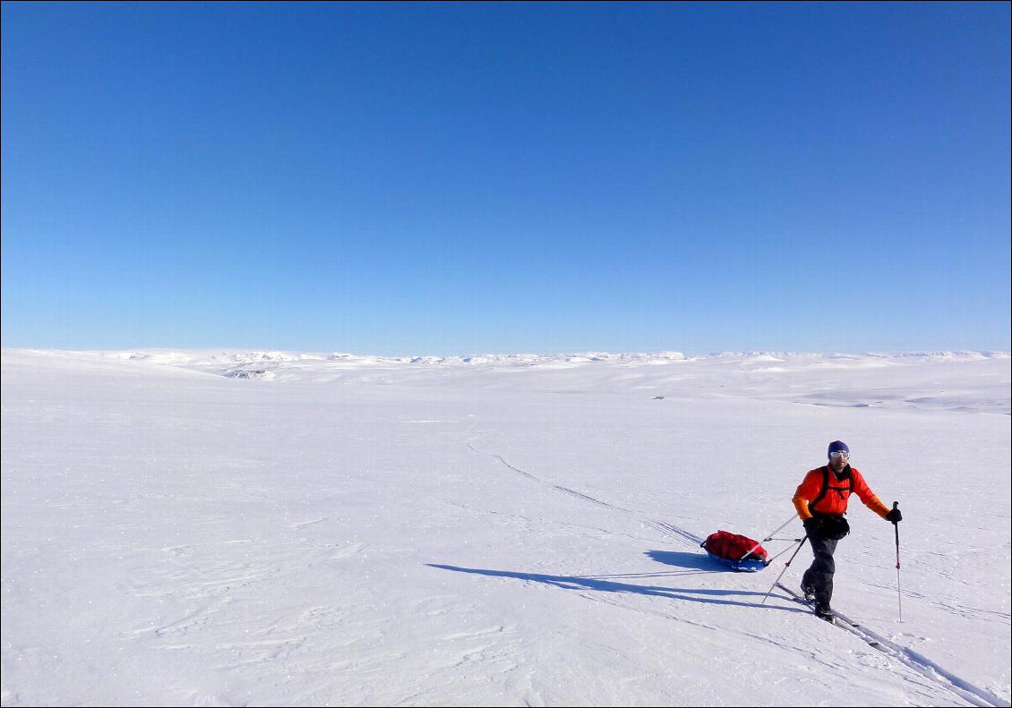 le-materiel-de-ski-de-randonnee-nordique