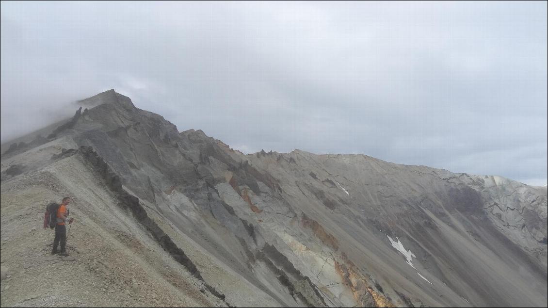 Islande, vue sur l'incroyable vallée de la Kjos