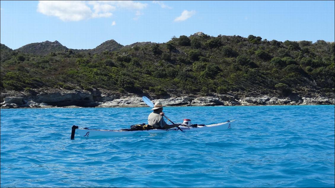 Kayak de mer Escampo, désert des Agriates