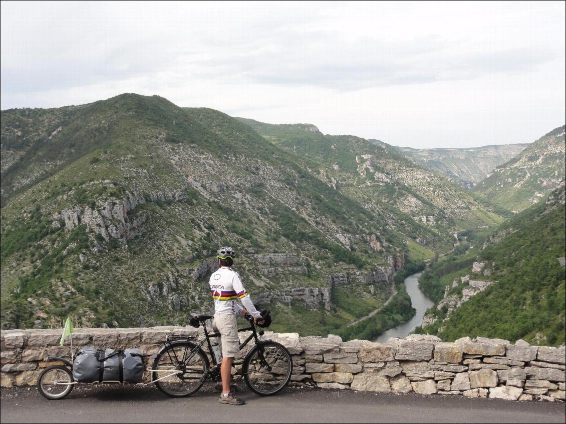 Les gorges du Tarn en descendant vers La Malène