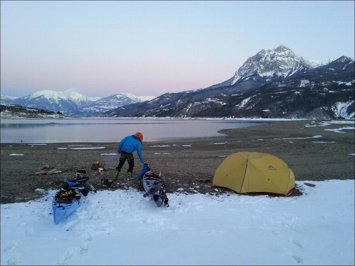 Bivouac hivernal avec la Petzl Nao