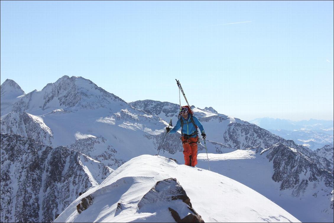 Une traversée des Alpes en speedriding et à ski