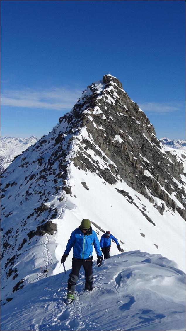 Crampons Camp Nanotech Tour