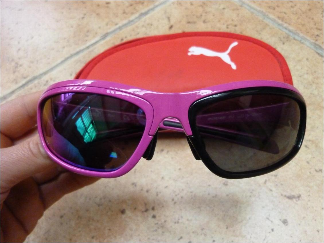 Lunettes de soleil Puma Fluo