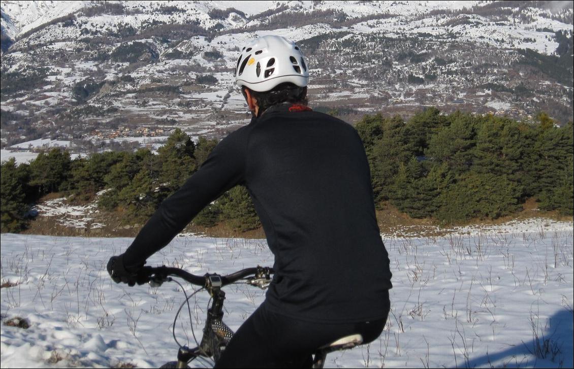 Casque homologué montagne/vélo/eaux-vives/équitation